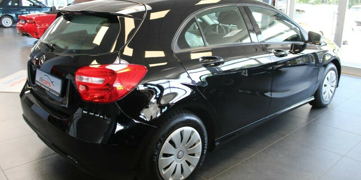 Mercedes-Benz A 180 (BlueEFFICIENCY) 46.400 km 11.980 &euro; Euskirchen 53881