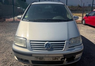 VW Sharan 207.363 km 1.450 &euro; Euskirchen 53881
