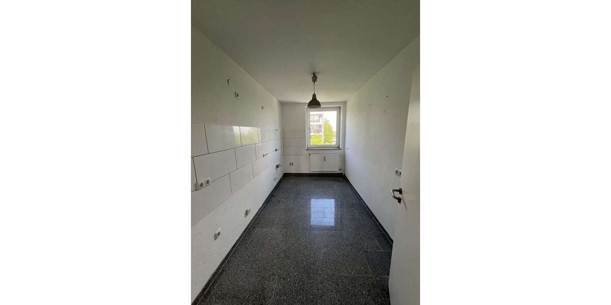 Etagenwohnung Aachen Burtscheid - 4 Zimmer, 96 m&sup2;, 915&euro; | Angebot:26083187