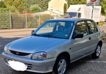 Daihatsu Charade 72.000 km 2.500 &euro; Niederzier 52382