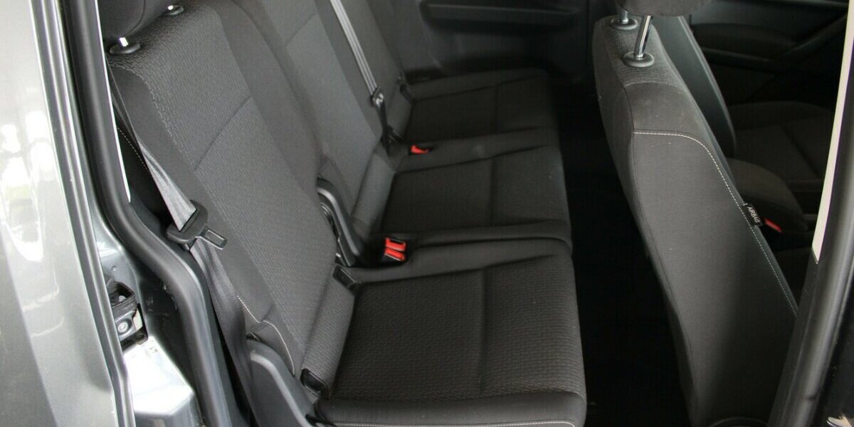 VW Caddy 1.4 TSI - 5-Sitzer - Navi - 116.583 km 13.980 &euro; Euskirchen 53881