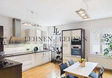 Wohnung Eschweiler - 3 Zimmer, 125 m&sup2;, 1.250&euro; | Angebot:26889576