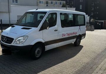 Mercedes-Benz Sprinter 198.000 km 9.500 &euro; Düren 52349